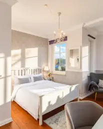 Zimmer #5 mit Meer- und Landschaftsblick 1. OG, Boutique Hotel Villa-Wahnfried Thiessow, Rügen 7 Zimmer #5 mit Meer- und Landschaftsblick 1. OG, Boutique Hotel Villa-Wahnfried Thiessow, Rügen