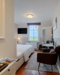 NEU eingerichtet mit Meerblick - Zimmer 8 - Boutique Hotel Villa Wahnfried in Thiessow