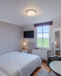 NEU eingerichtet mit Meerblick - Zimmer 8 - Boutique Hotel Villa Wahnfried in Thiessow