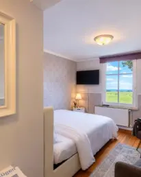 NEU eingerichtet mit Meerblick - Zimmer 8 - Boutique Hotel Villa Wahnfried in Thiessow